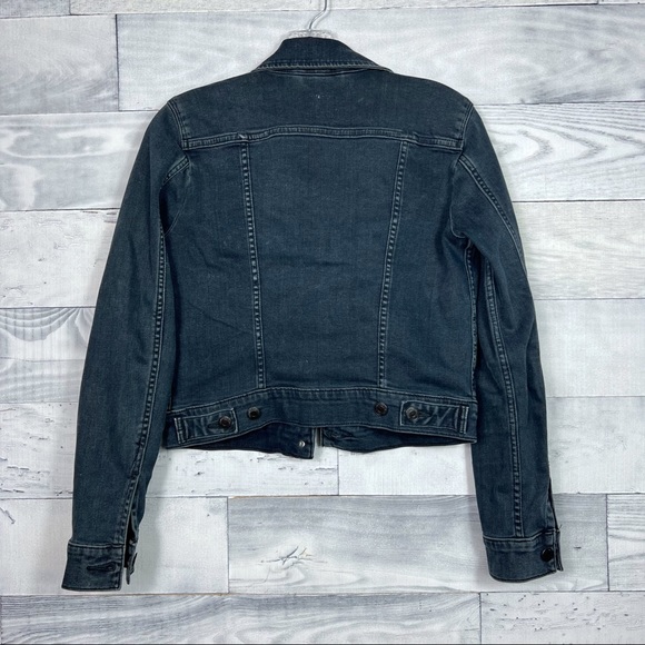 🍉 Levi’s Trucker Jacket - Picture 4 of 5